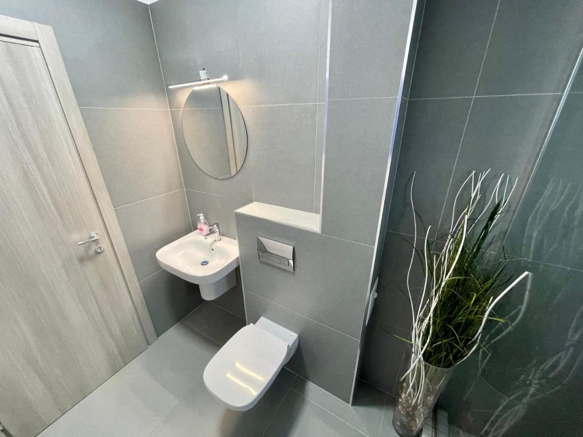Appartamento Mega Rossa Bucarest