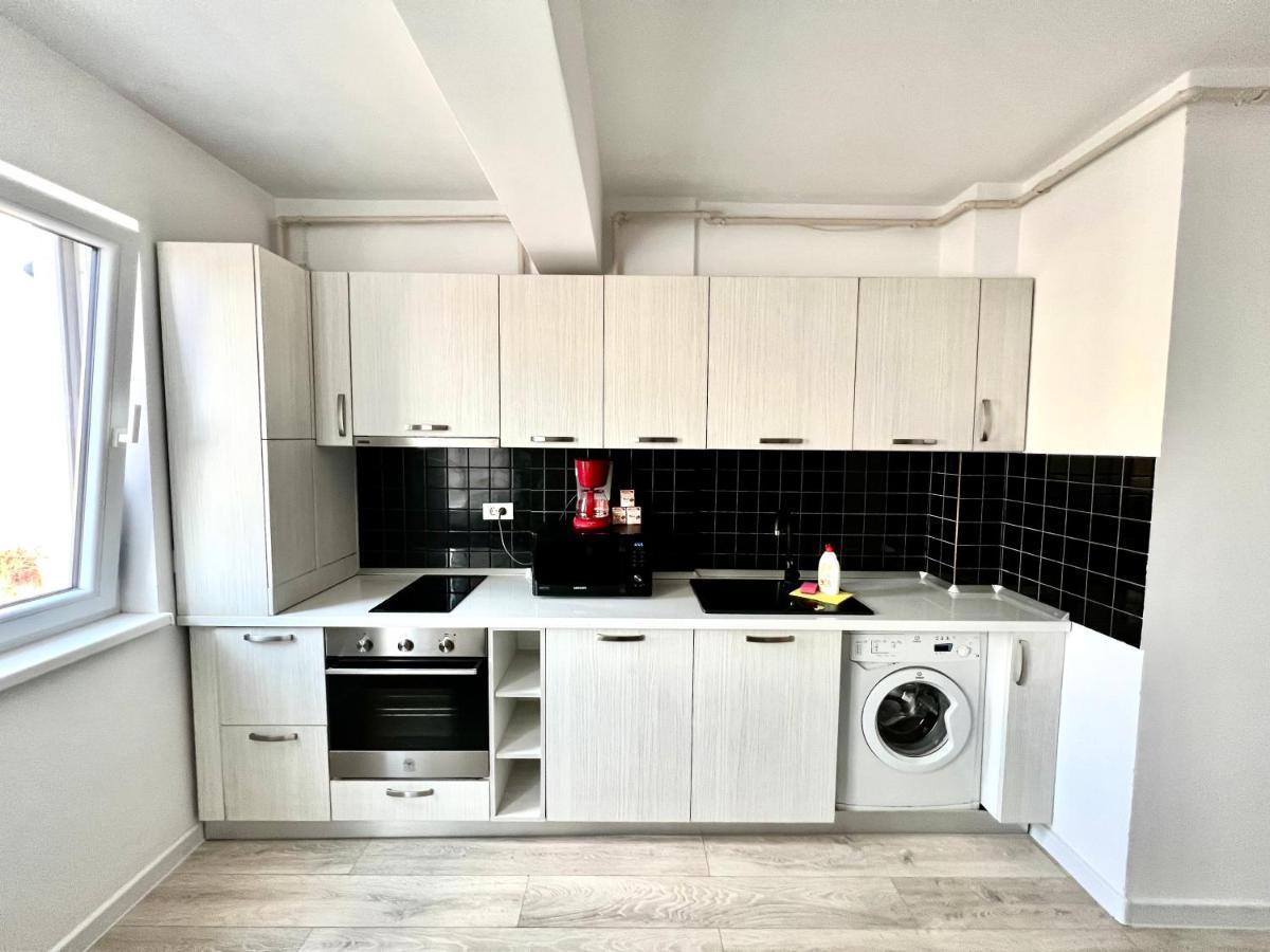 Appartamento Mega Rossa Bucarest